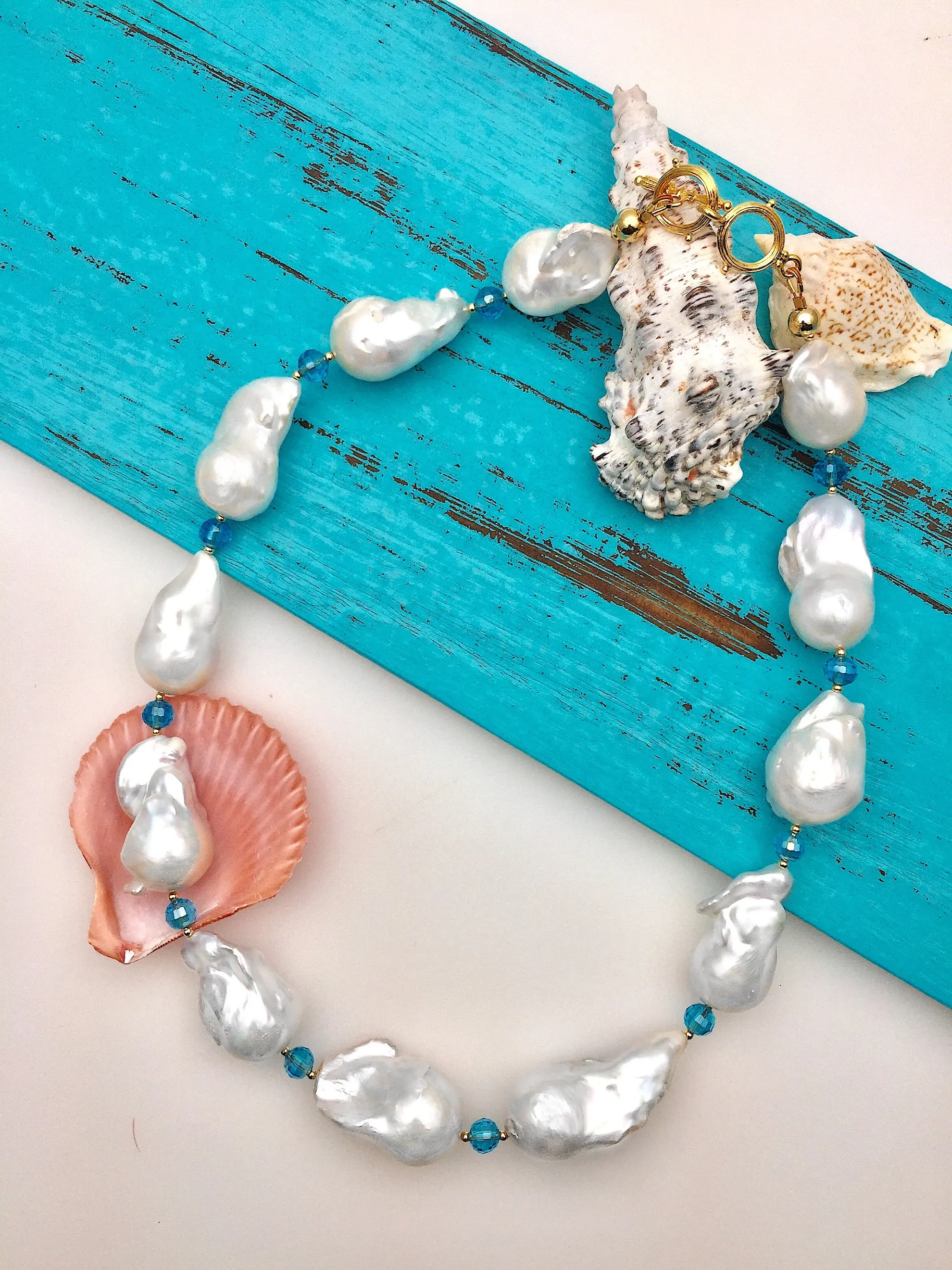 Baroque Pearls with Blue Crystals Necklace DN224