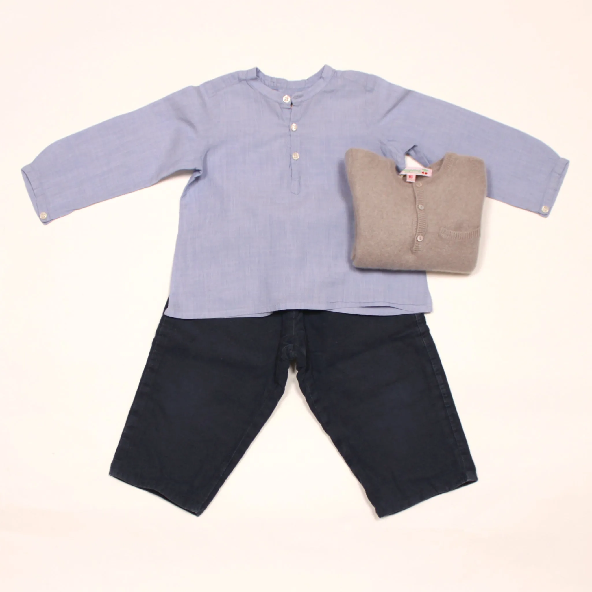 Bonpoint Pale Grey Cashmere V-Neck Jumper: 18 Months