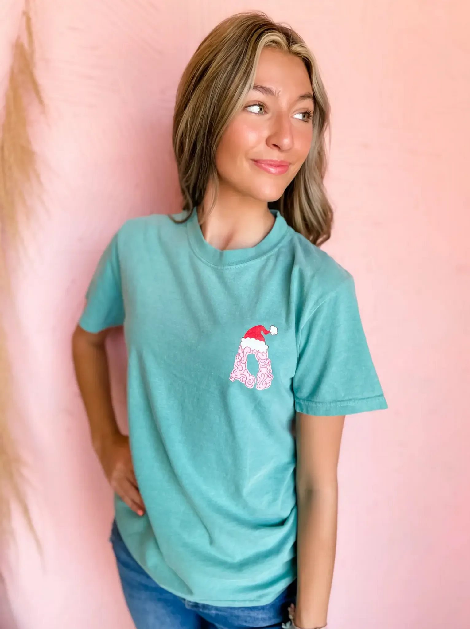 Holly Dolly Christmas Tee Seafoam