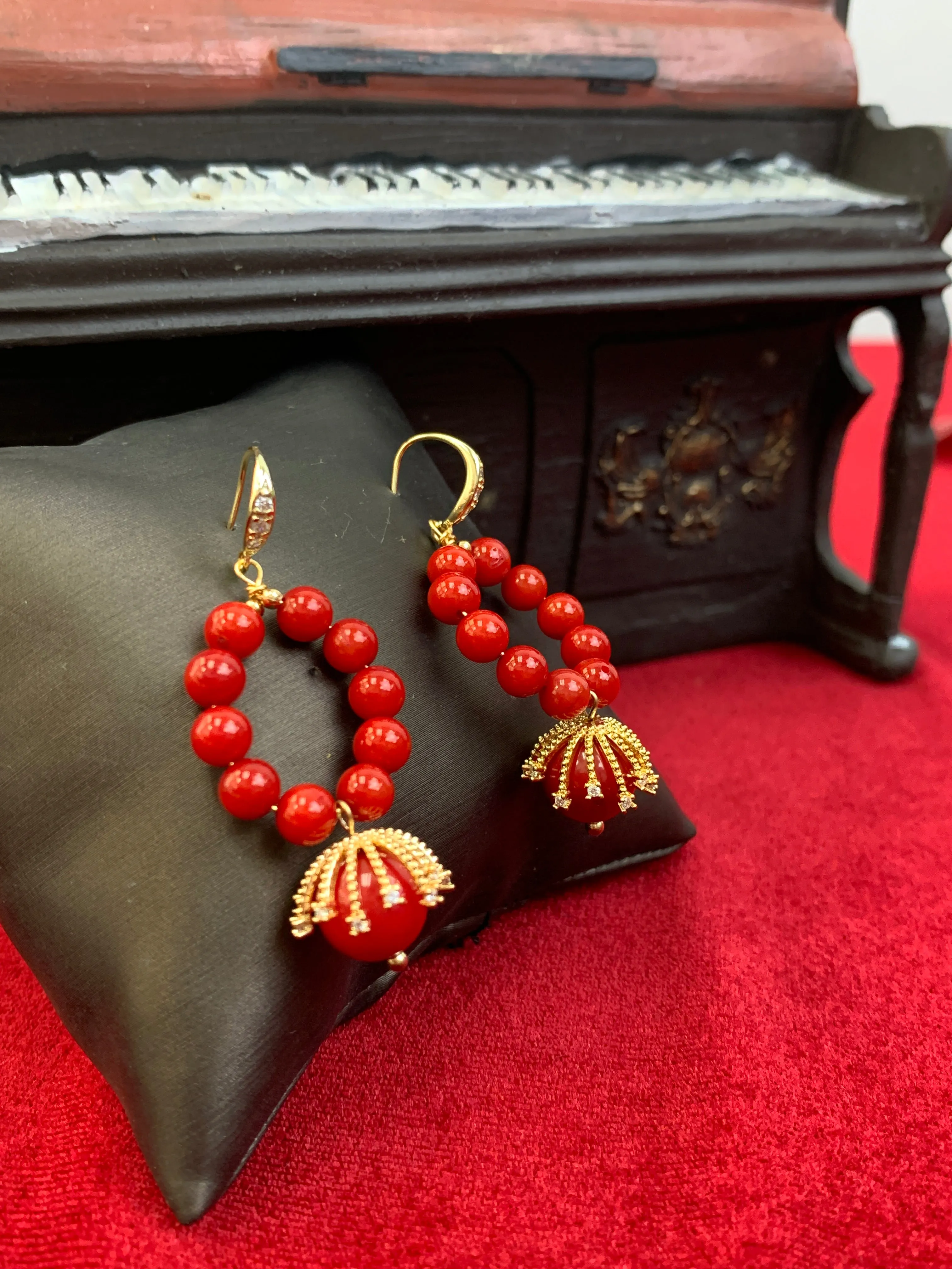 Red Coral Artistic Dangle Earrings HE019