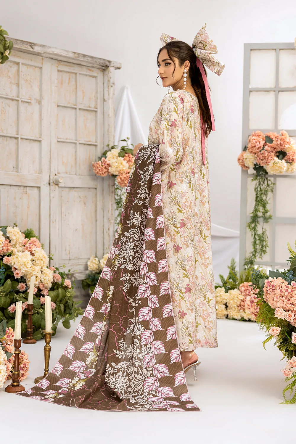 Safwa Praha Vol-07 Fine Digital Printed Lawn Unstitched 3Pc Suit SPH-70