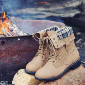 The Lodge Boots in Timber