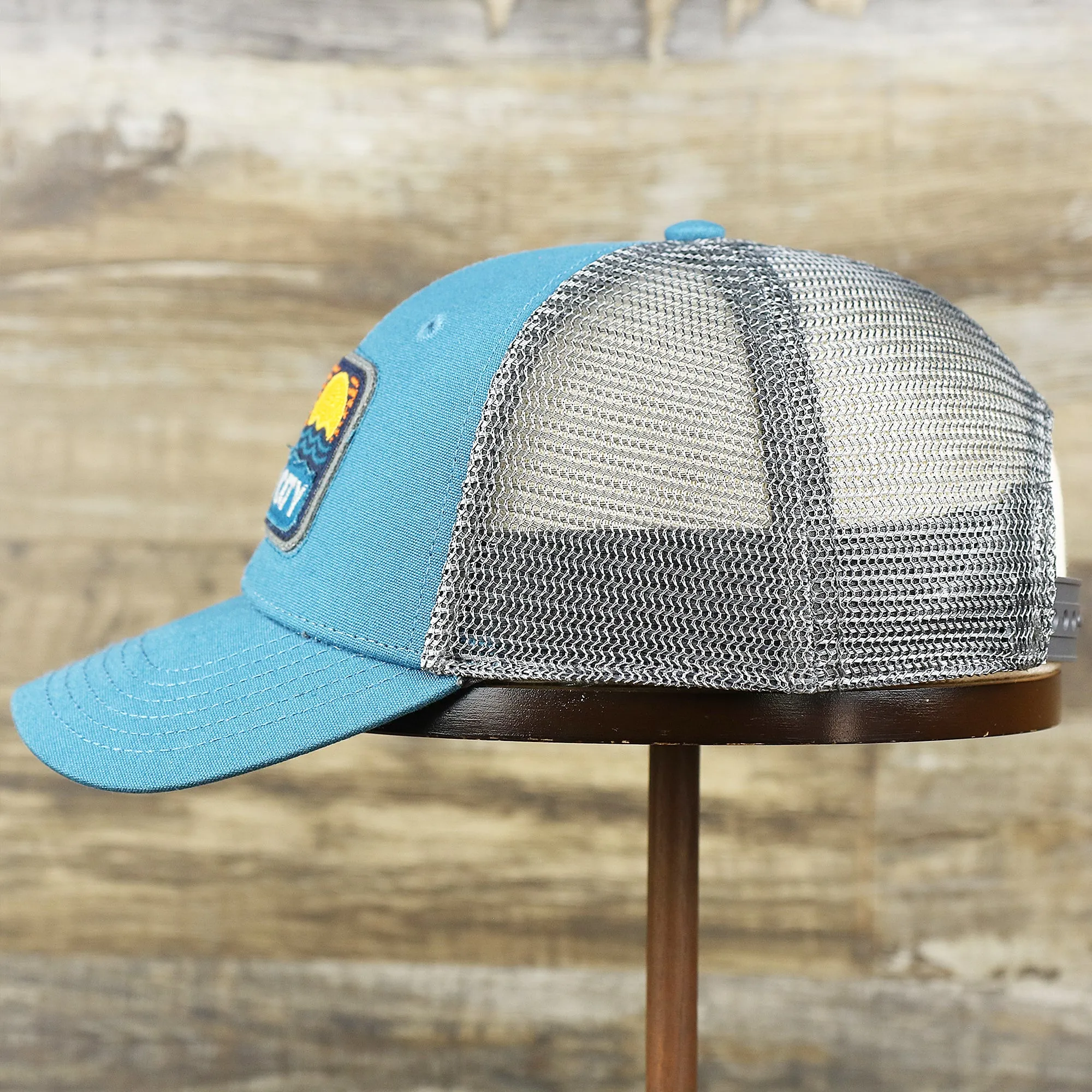 Youth New Jersey Ocean City Sunset Mesh Back Trucker Hat | Marine Blue And Dark Gray Mesh Youth Trucker Hat